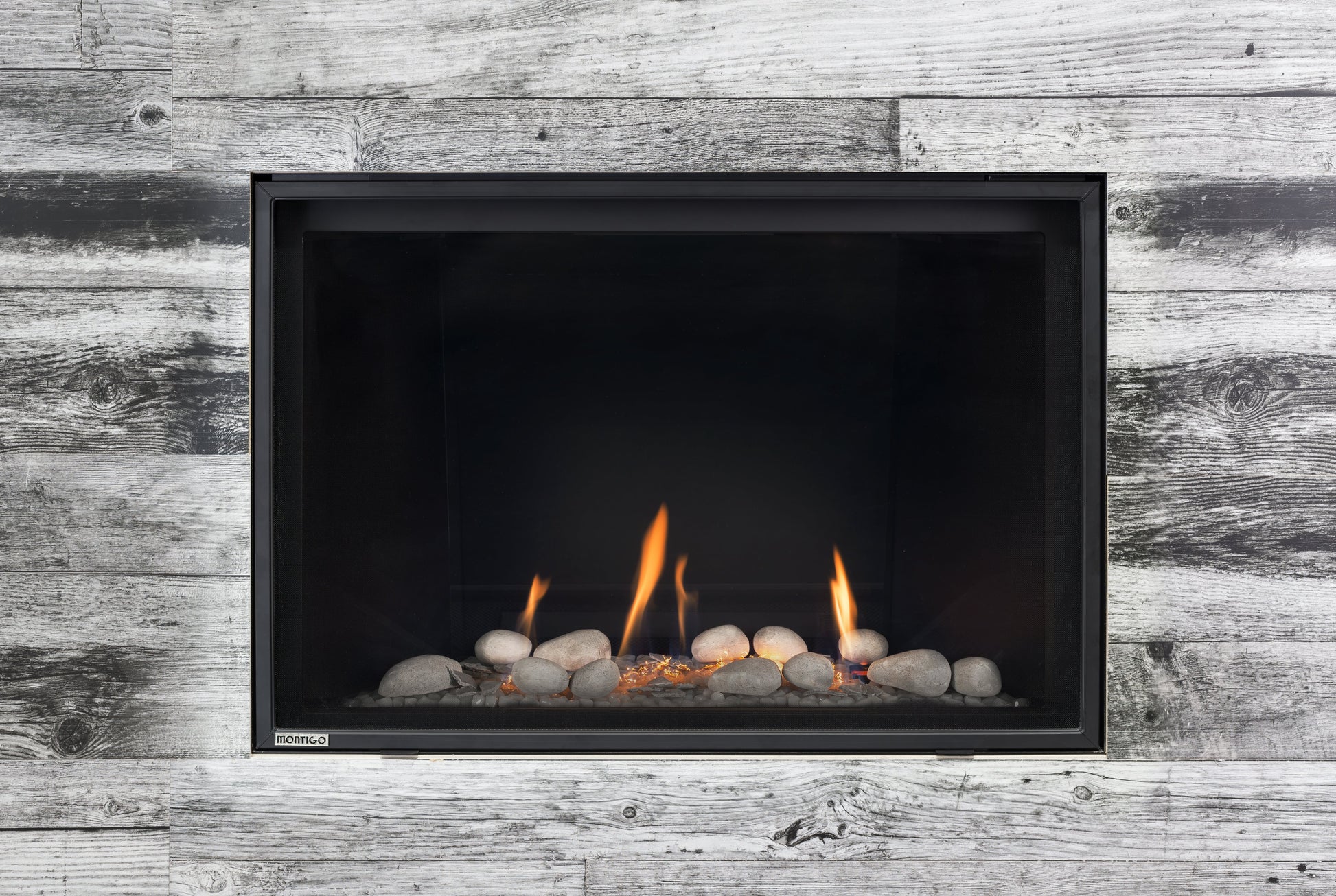 Montigo DelRay 42 Square Direct-Vent Gas Fireplace - DRSQ42NI